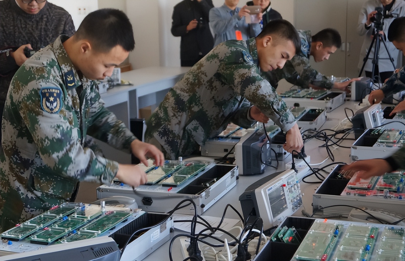 未来十年就业前景好工资高的专业,比较冷门好就业工资高的专业