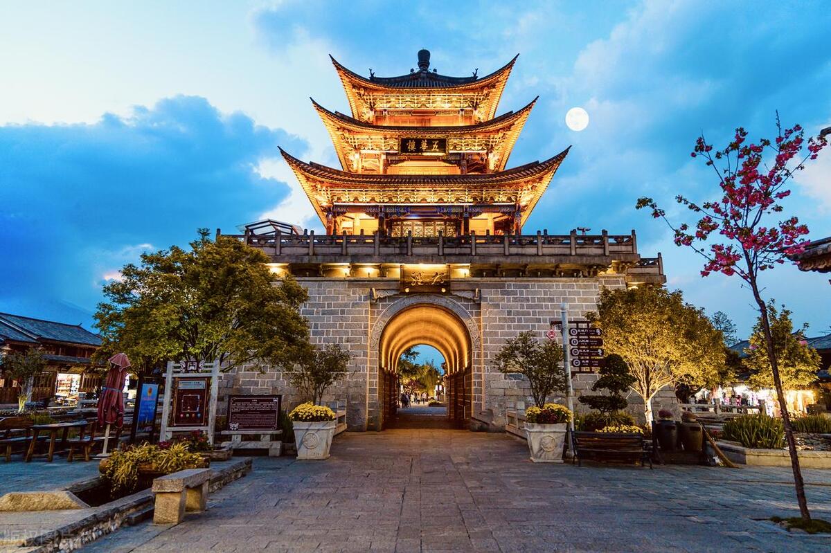 云南旅游最经典的游玩路线推荐,云南旅游景点推荐三日游路线攻略