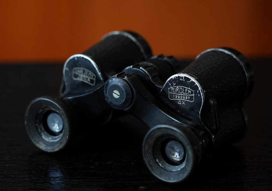 收藏经典望远镜 (古典棱镜望远镜)