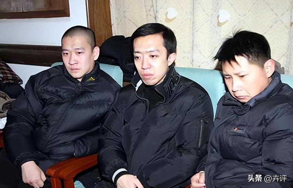 曹云金坦然面对黑粉们的评论,曹云金在直播中澄清曾经的事情