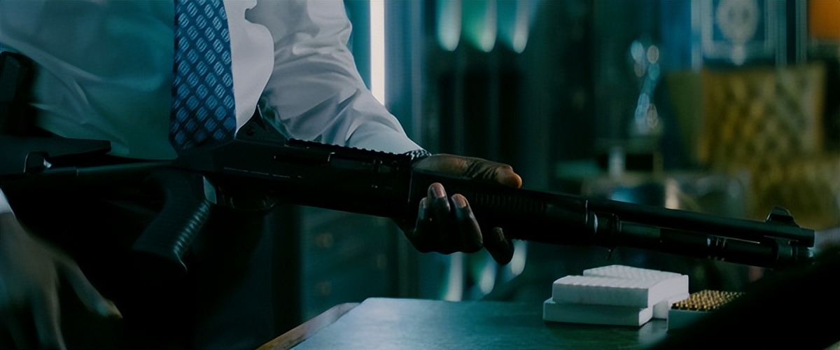 疾速追杀3霰弹枪,疾速追杀3霰弹枪是什么型号