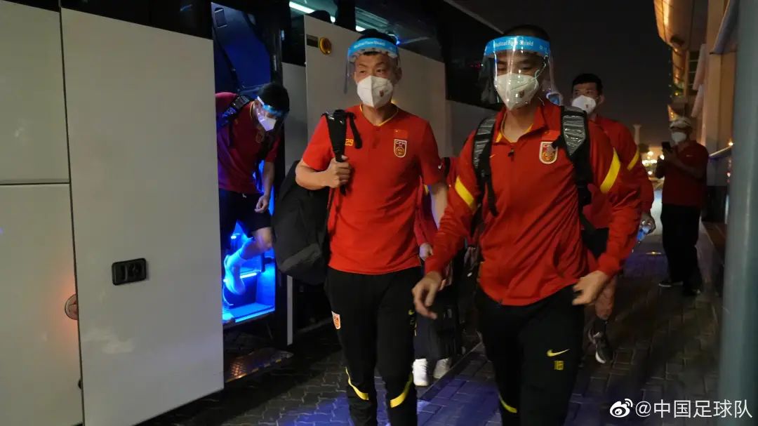 包机国足,私人飞机包机去欧洲