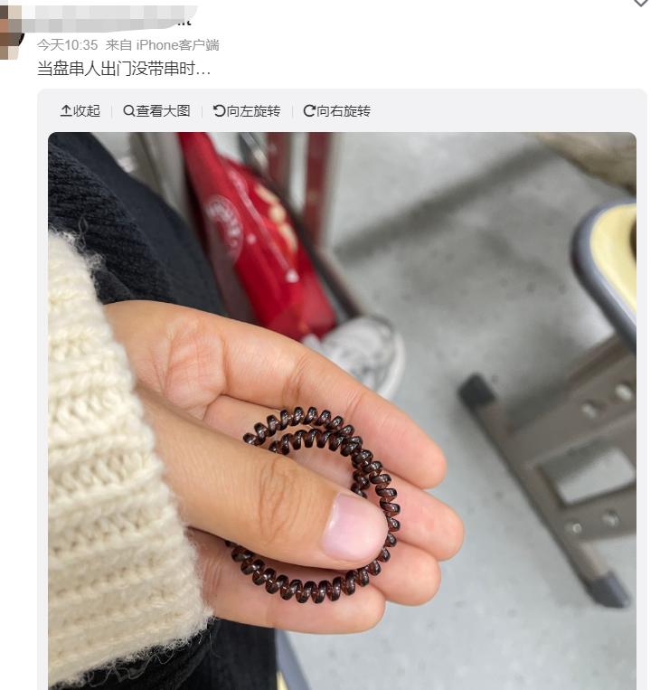 盘手串的小学生,现在的小学生盘串