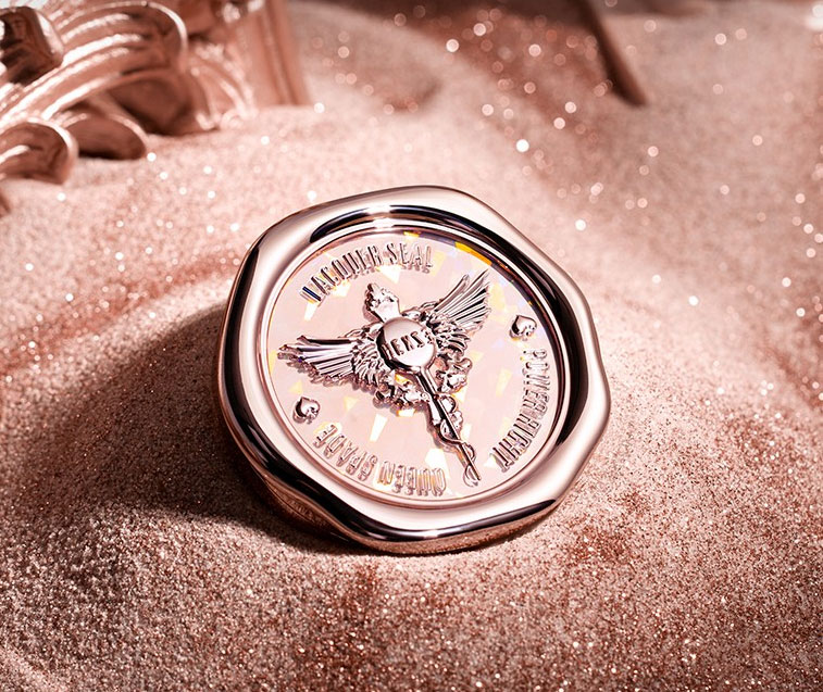 完美日记唇釉和3ce唇釉哪个好用,完美日记眼影盘麦兜还是3ce好用