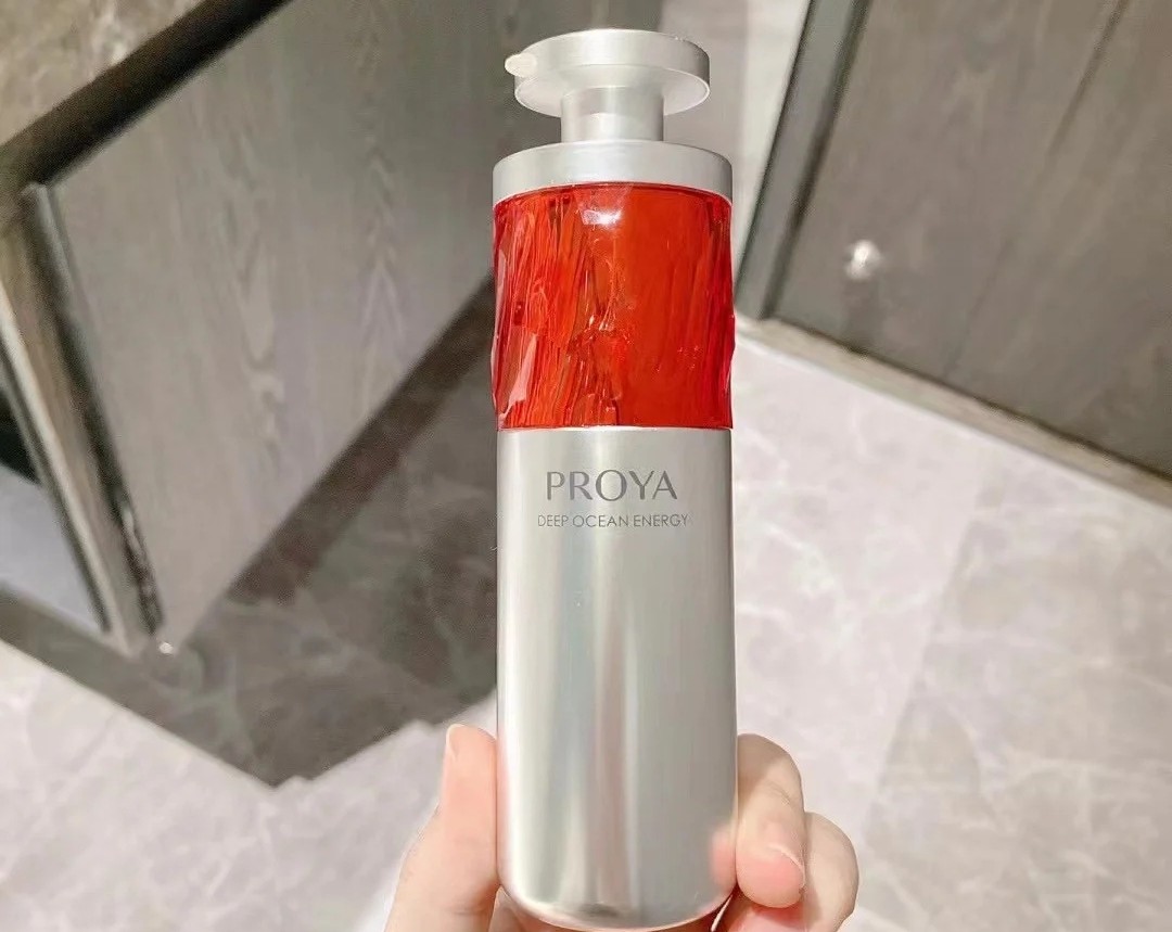 精华不一定要买大牌，懂护肤的人会买这4款“国货”，平价好用