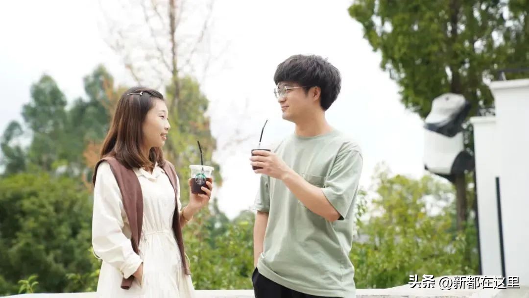 非凡十年路再启新征程,非凡十年铸辉煌踔厉奋发谱新篇