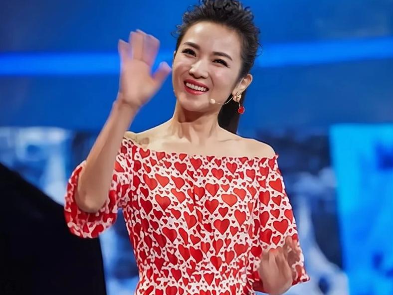 主持人管彤41岁嫁普通丈夫,著名主持人管彤结婚了吗