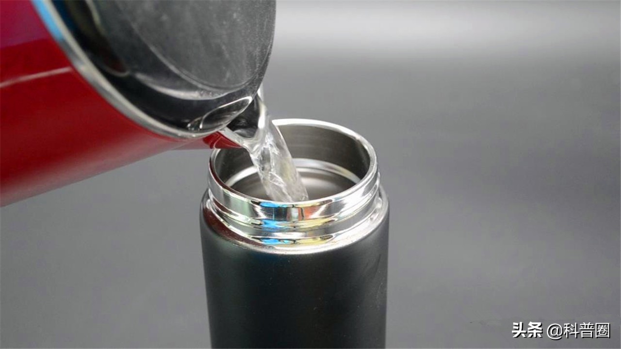 “夺命保温杯”屡次遭央视曝光,保温杯夺命保温杯遭央视曝光