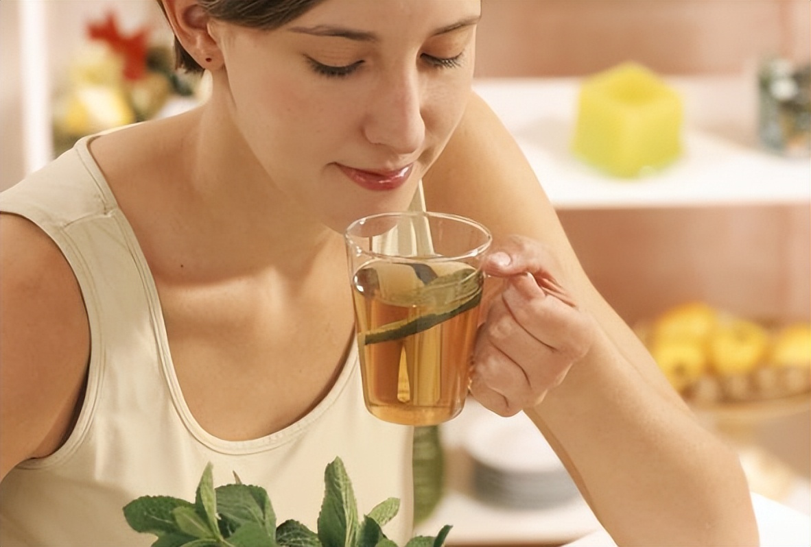 女人40岁喝什么养生茶好一点,适合40岁女性喝的养颜茶不要糖