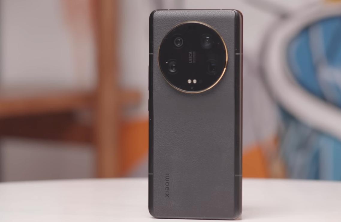 小米13ultra还值得买吗,小米13ultra和苹果14pro怎么选择