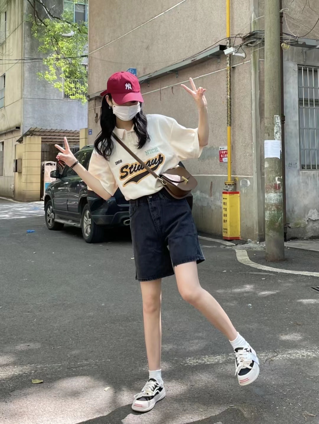 夏天七分短裤配什么上衣,夏天男生黑色短裤搭配什么上衣