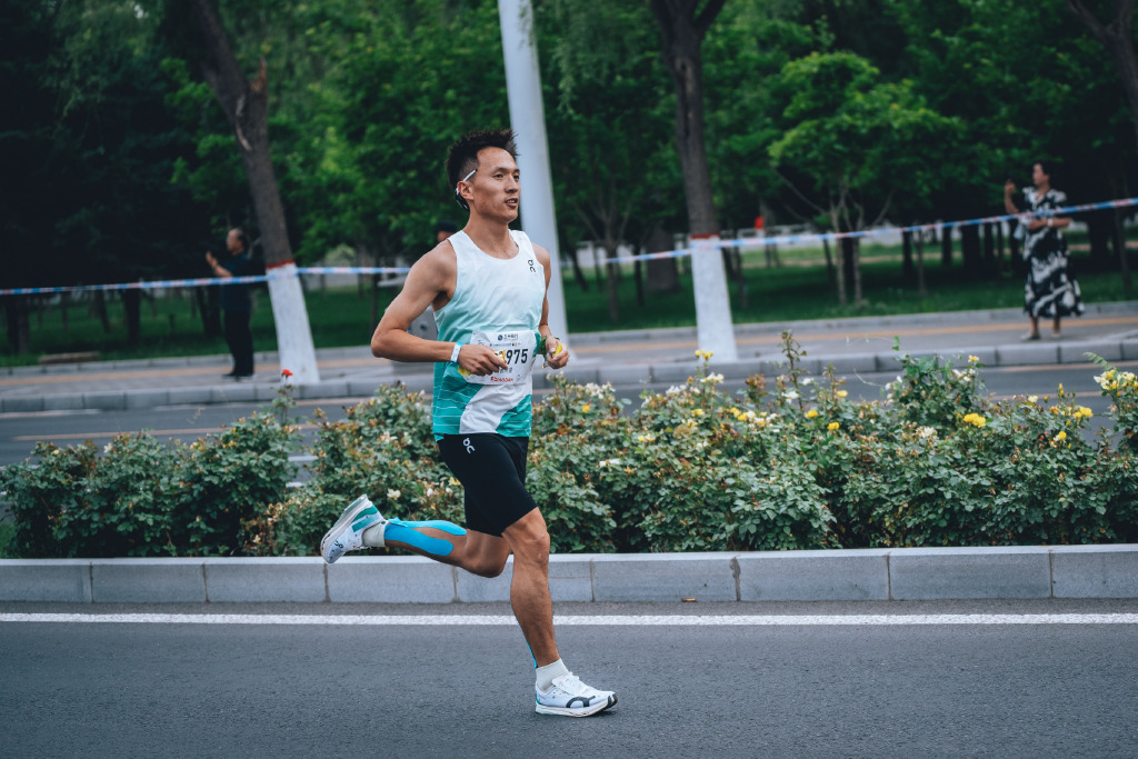 兰马全马男女赛会纪录,兰马破赛会纪录多少钱