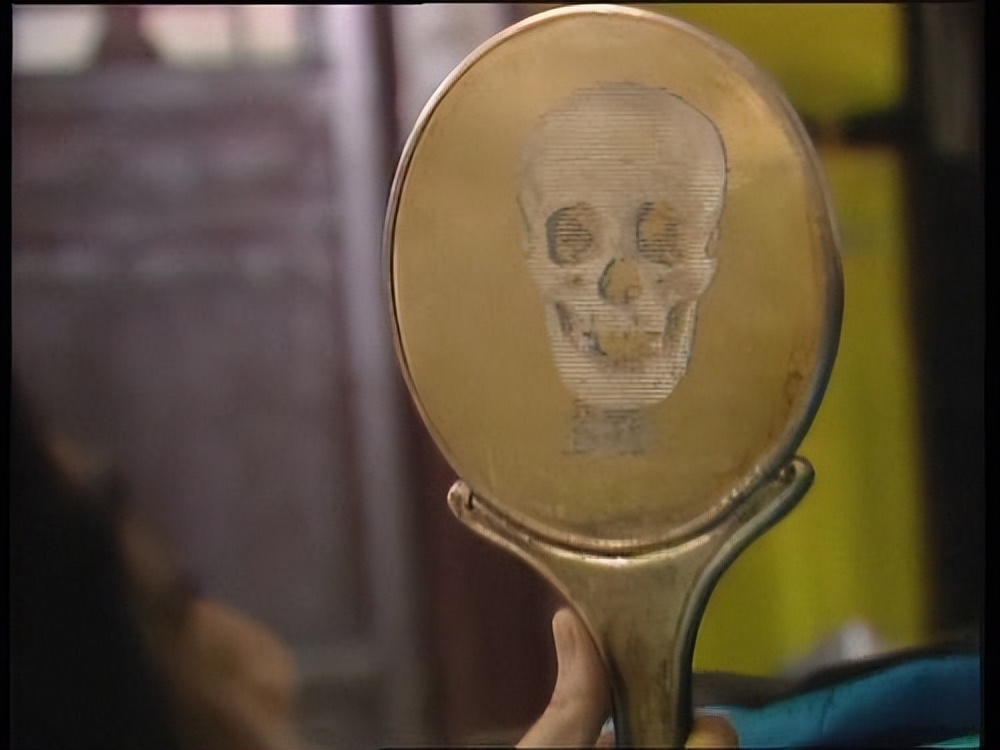 知名校长的独苗孙子爱上婶婶，废了不值钱的身子，还死不悔改