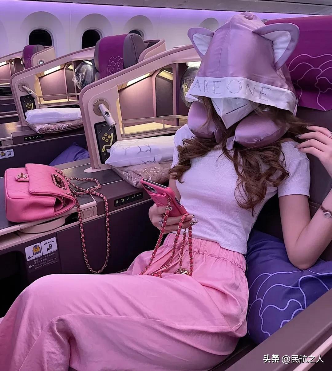 坐飞机怎么免费升舱享受头等舱,90岁以上老人坐飞机免费升舱