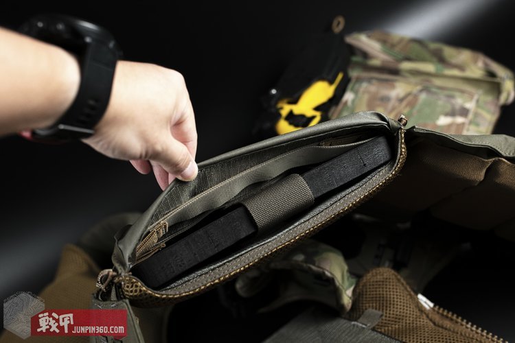 舒适轻薄,功能全面——PewTactical复刻SCARABSC10背心简评