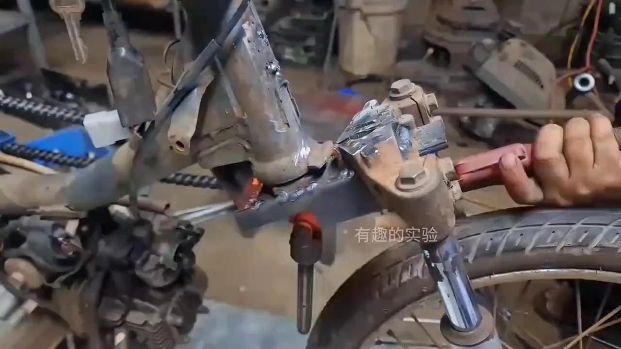 中国小伙发明厉害了,小伙子真厉害