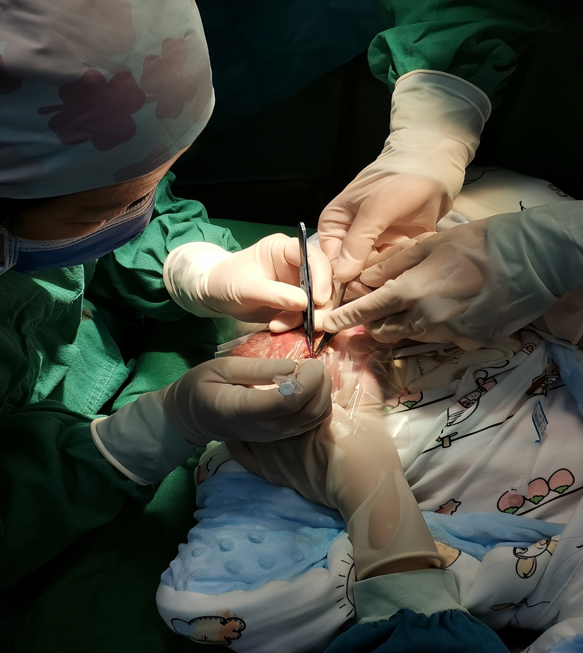 南昌大学二附院呼吸危重症医学科,南昌大学第一附属医院早产儿科