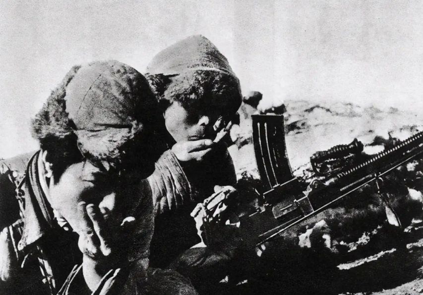 志愿军缴获美军炮兵阵地,志愿军缴获棉衣