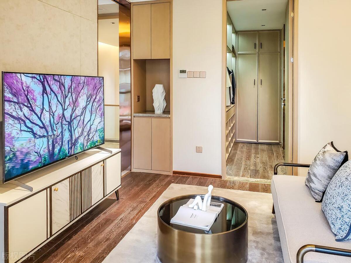 一般电视柜高度多少最合适,电视柜高度留多少高度合适