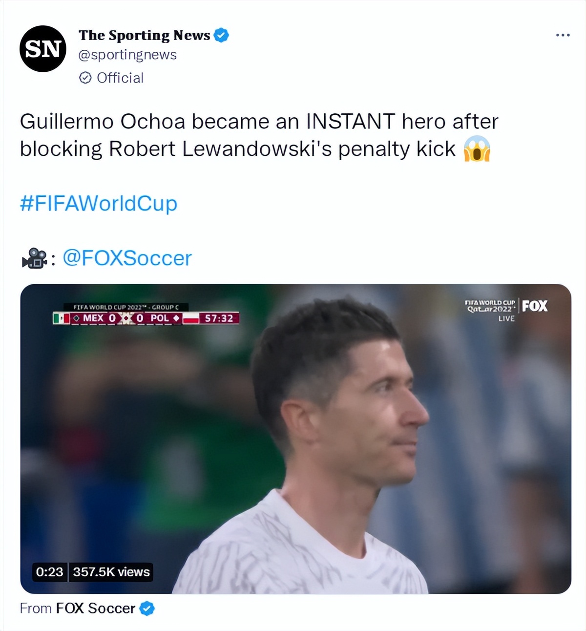 莱万赛后向球迷道歉,莱万点球被奥乔亚扑出