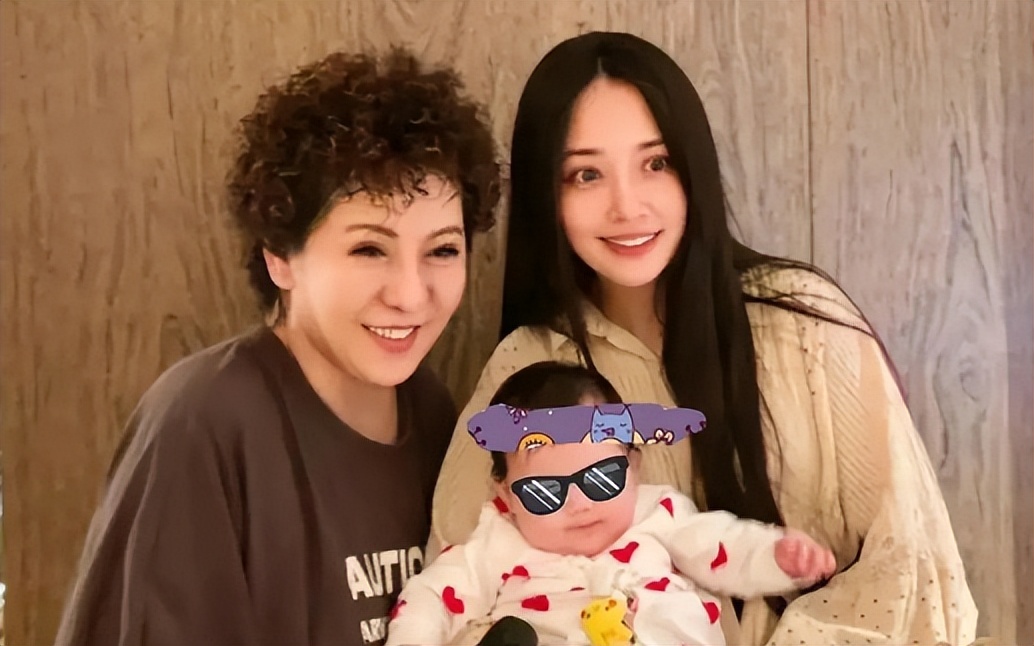 向佐和郭碧婷的绯闻,郭碧婷和向佐最近八卦