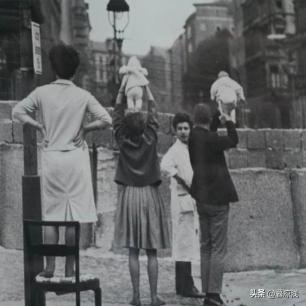 日军兽行：当着男人的面玷污了女儿，临走还残忍割下妻子乳房