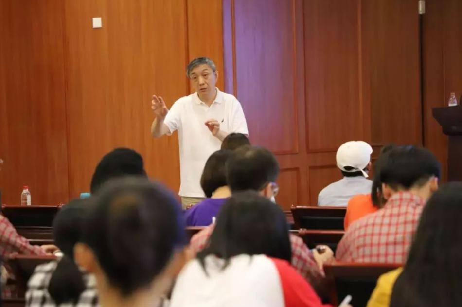 阜阳师范大学教授讲课,阜阳师范大学超可爱英语教授