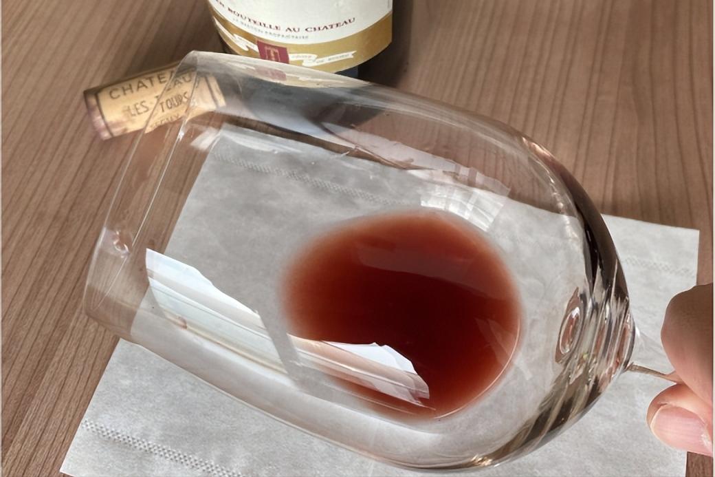 喝起来好的酒是好酒,喝起来很好喝的酒