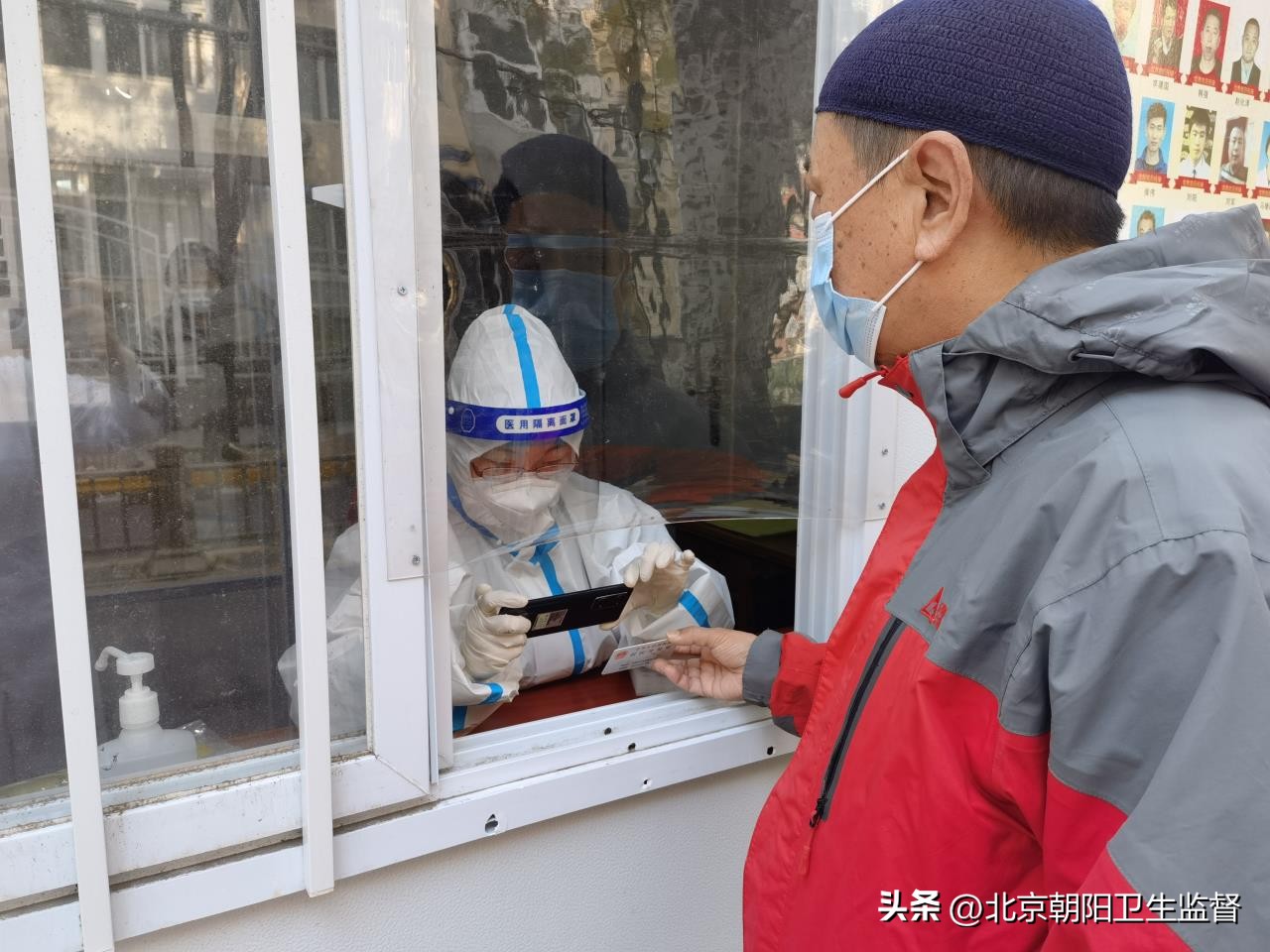 同心战疫聚合力党旗飘扬显担当,凝心聚力同心战疫视频