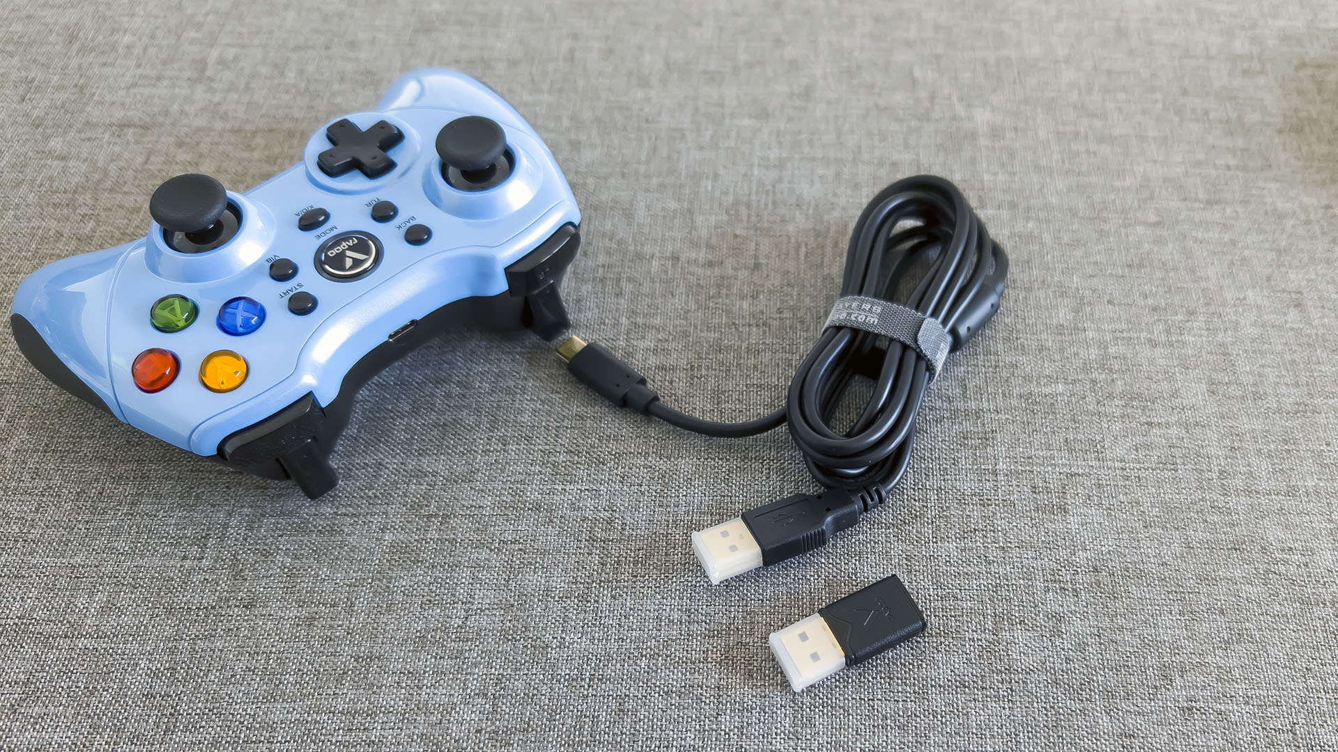 雷柏v600s手柄怎么玩,雷柏v600s是蓝牙手柄吗