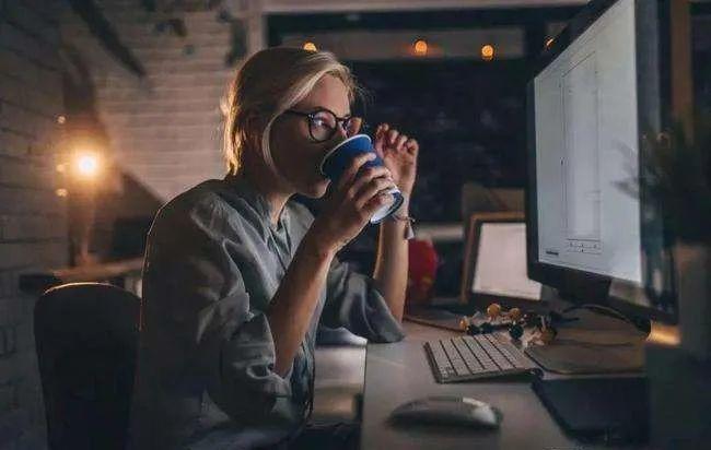 最真实的生活是你努力的样子,一个普通人努力生活的样子