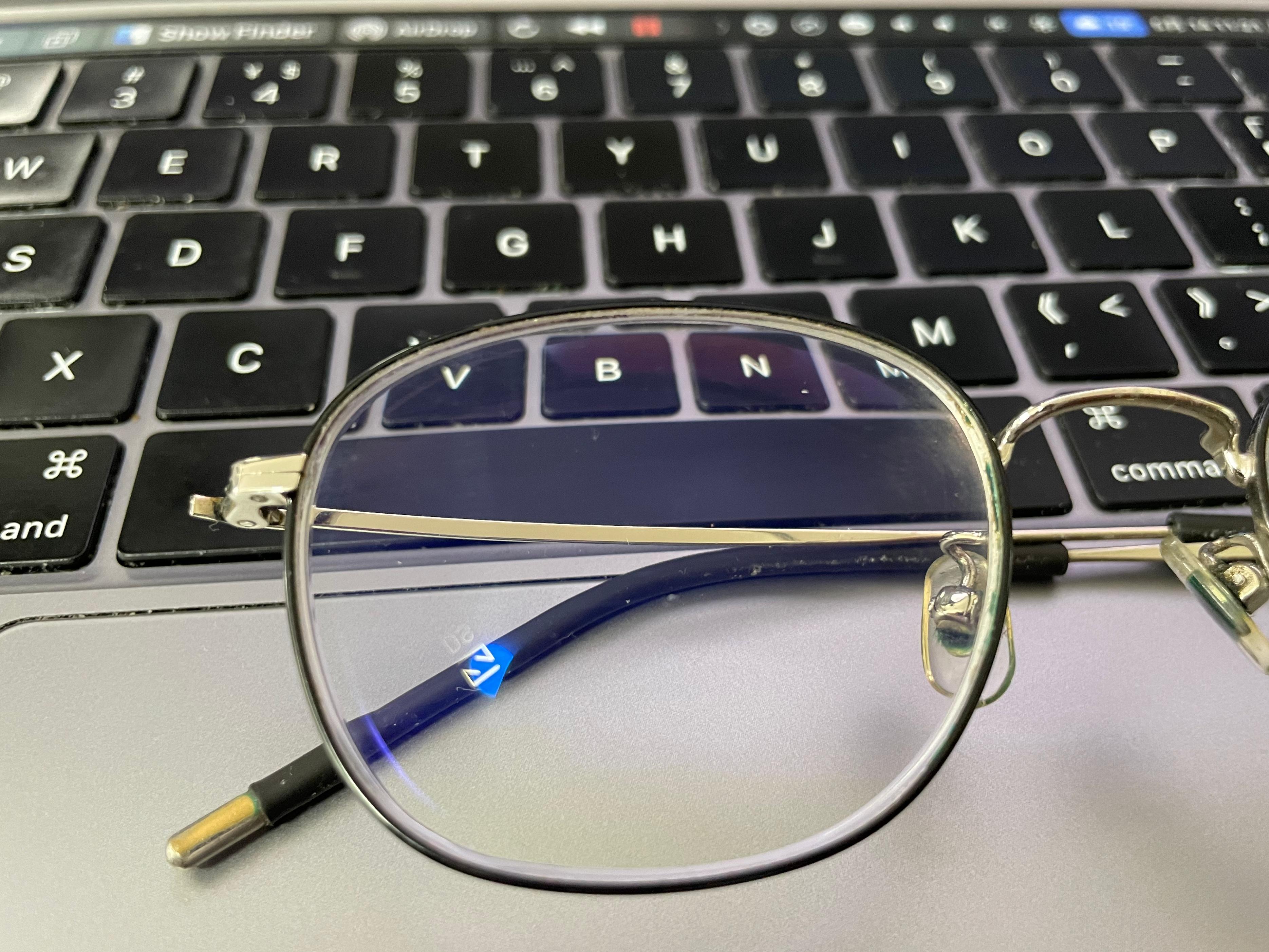 蔡司智锐配镜用十字还是棱镜点,网上配蔡司智锐