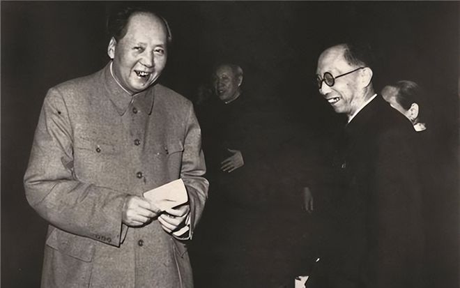 毛主席宴请末代皇帝溥仪，问溥仪传国玉玺哪去了？