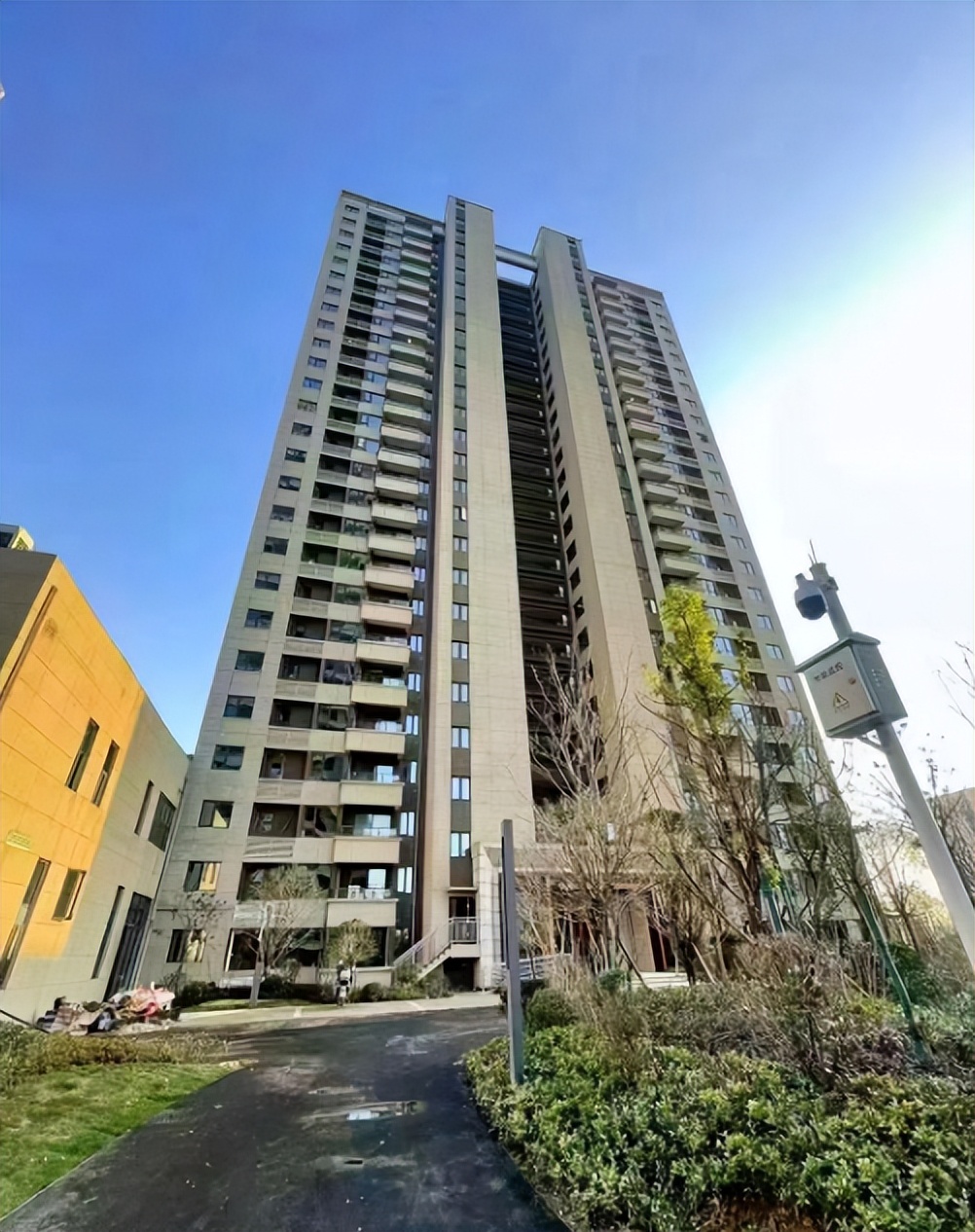 奥山汉口澎湃城被谁收购了,东西湖奥山澎湃城政府接盘了吗