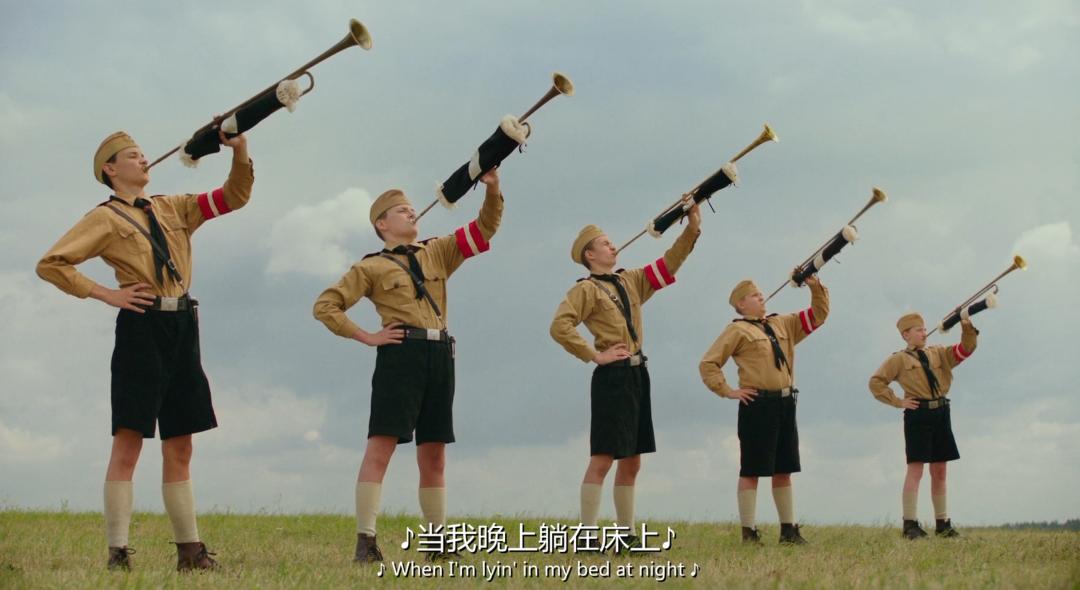 一部从头笑到尾的战争搞笑电影,讽刺战争幽默电影