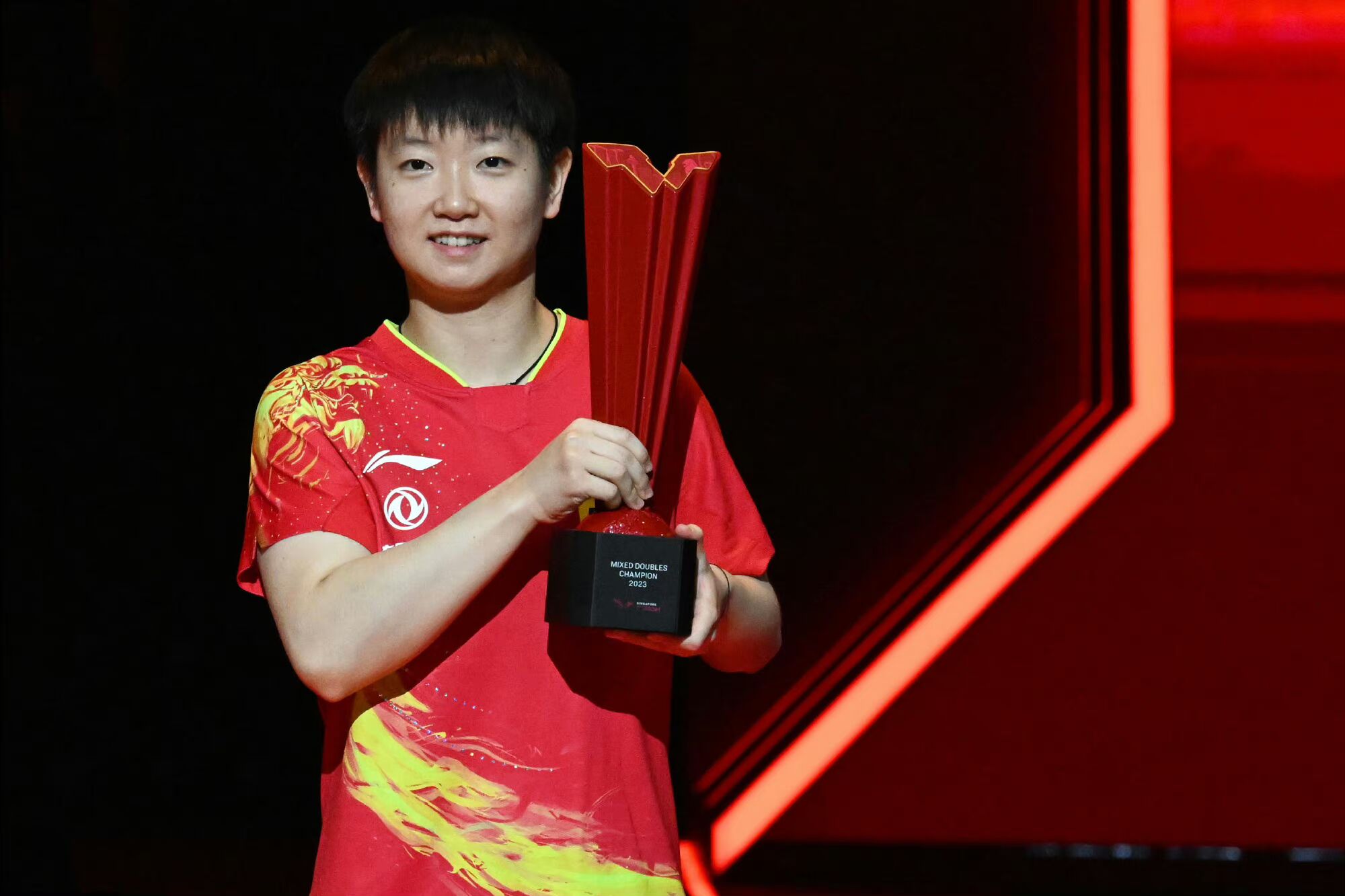 孙颖莎樊振东奖金,陈梦樊振东100万奖金孙颖莎多少