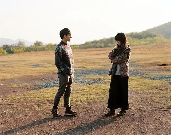 女孩从小被嫌弃10年后回家,女孩从小被嫌弃十年后回家