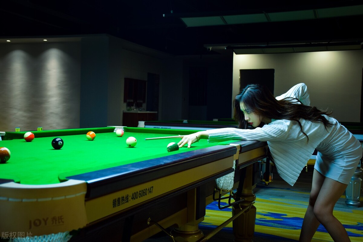 两个人打台球怎么算输赢,两个人打台球怎么玩牌