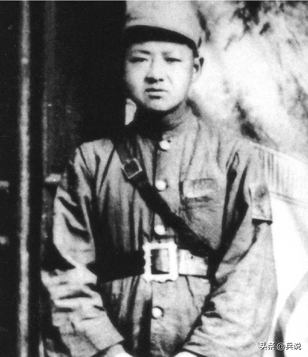 建国初期“五马进京”，哪几位有资格授元帅？邓公是其一