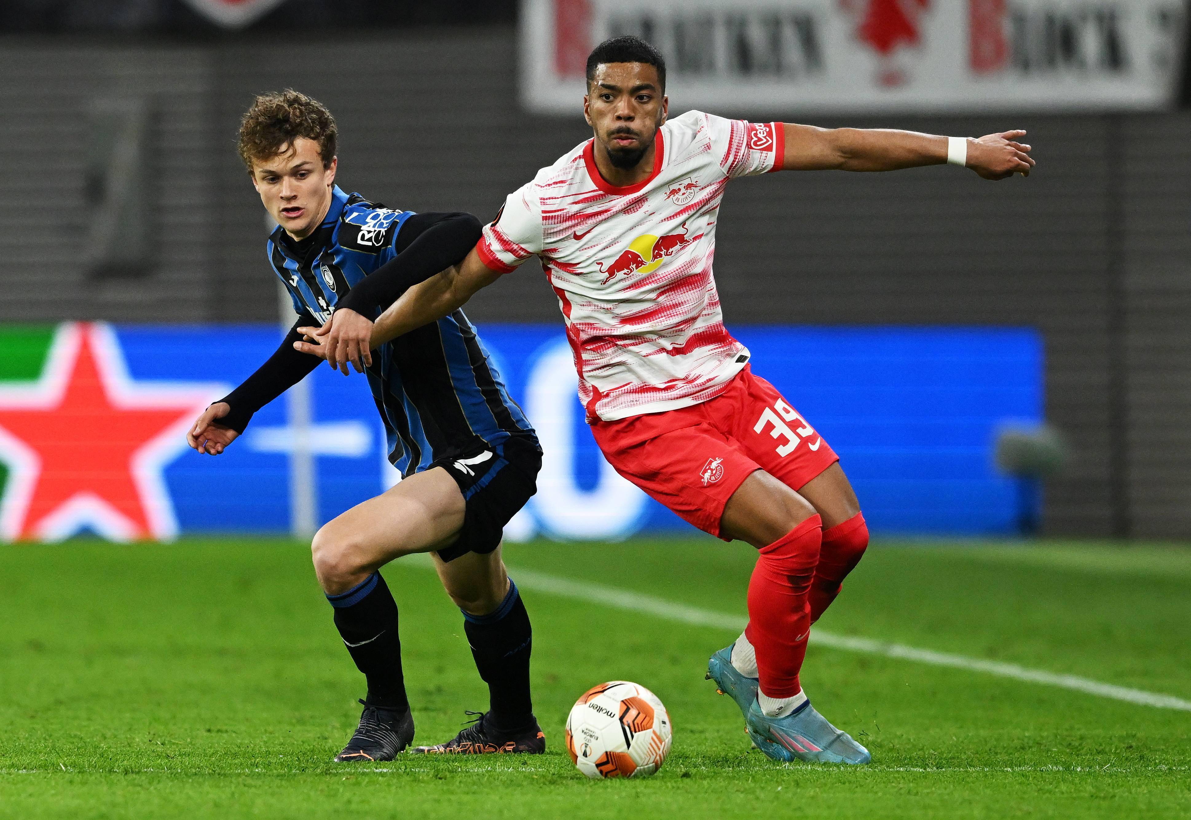 尤文有意3000万欧出售麦肯尼,尤文出售弗拉霍维奇