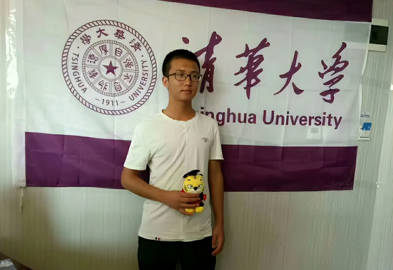 2018年最嚣张高考生，公开嘲讽高考题垃圾简单，最终成绩如何？