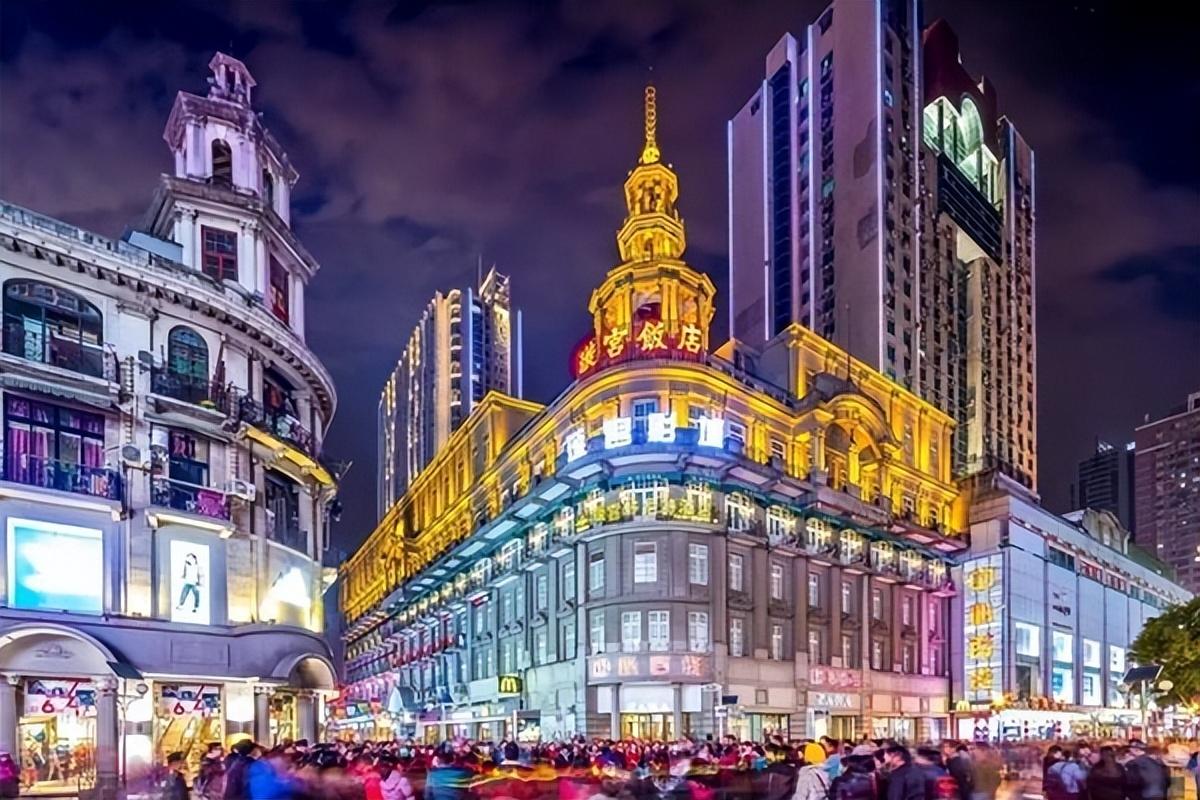 全国十大步行街之一,全国最繁华的十大步行街之一
