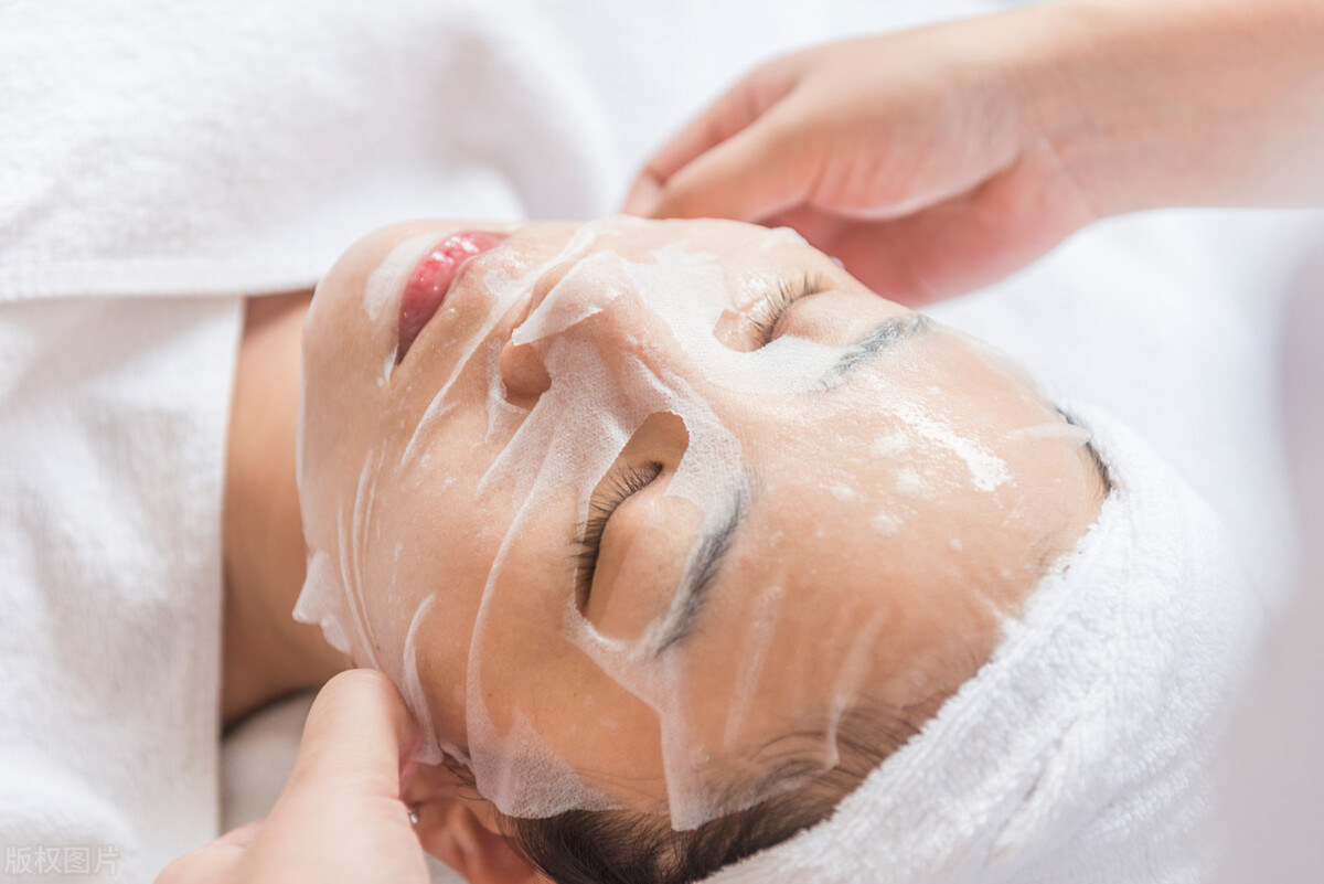 早上护肤品的正确使用顺序,睡觉前护肤品的正确使用顺序