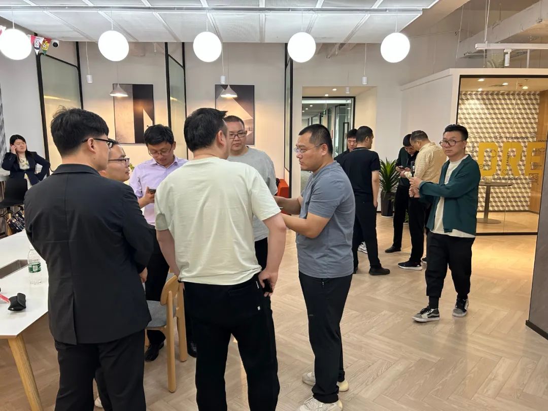 聊易聊,聊易聊升级版