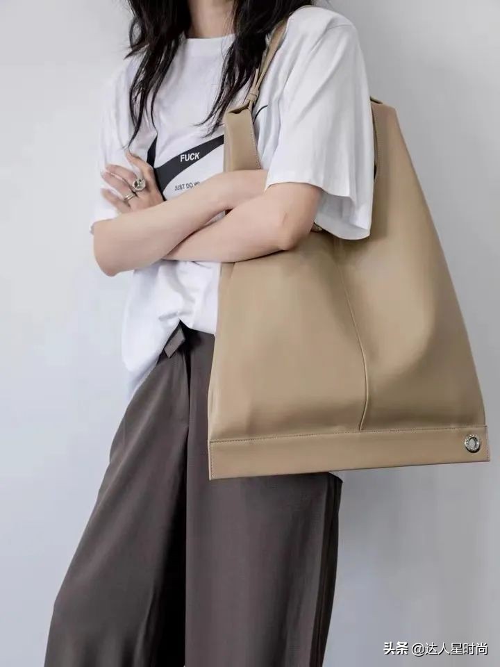 小ck一样的女士包推荐,小ck最值得入手的包