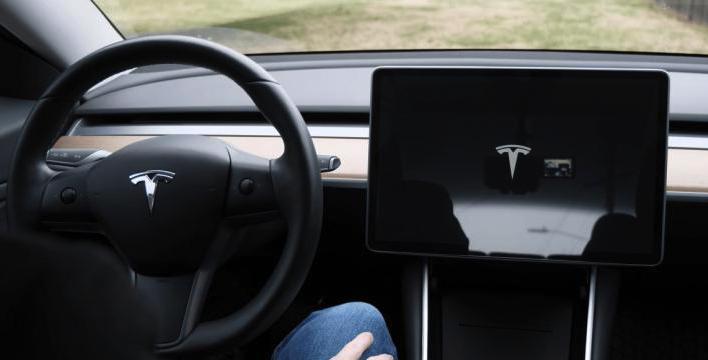 车机卡顿掉帧,车机卡顿开不了空调