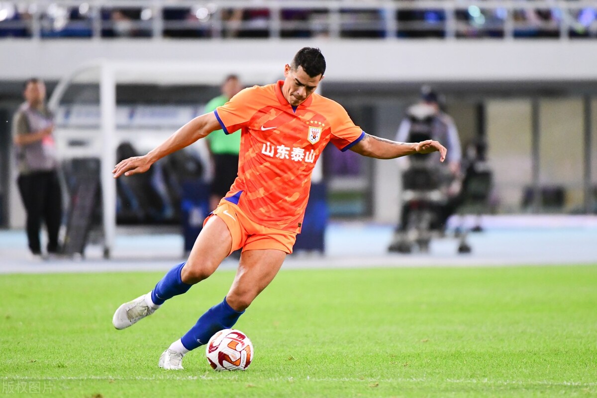 中超津门虎3-2逆转青岛保持不败,中超天津津门虎3-3山东泰山集锦