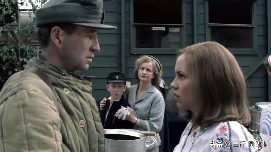 世界杯期间必看的足球电影之一,足球世界杯电影完整版