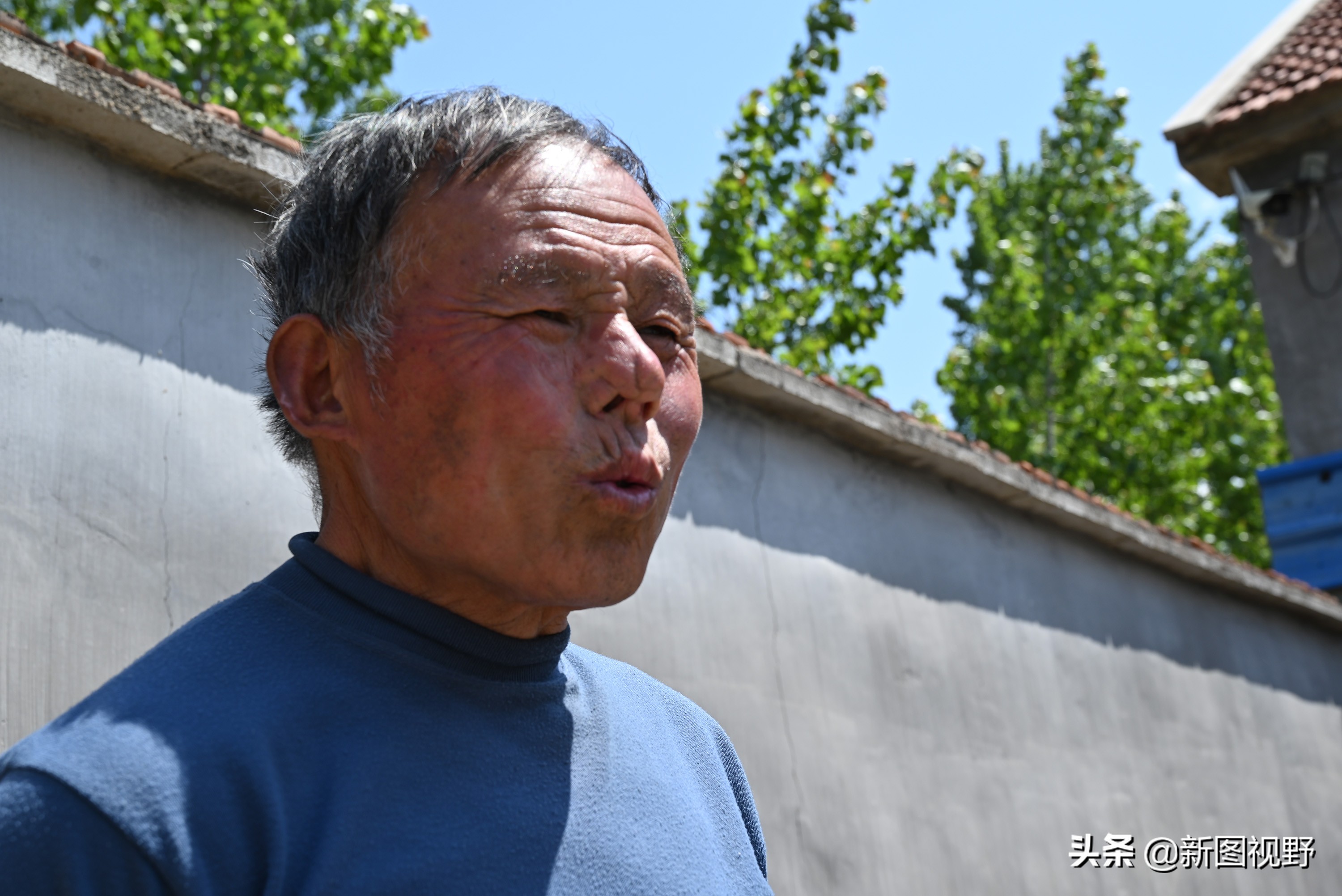 60岁大爷做什么生意好呢,66岁大爷摆摊生意