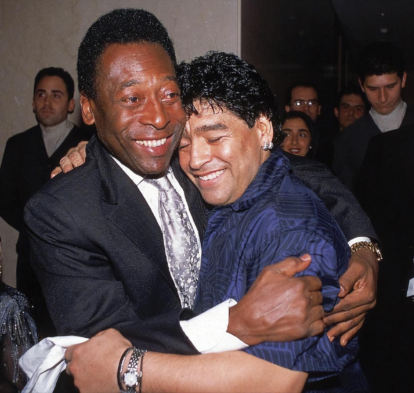 球王贝利的落幕时刻,回顾球王贝利的一生